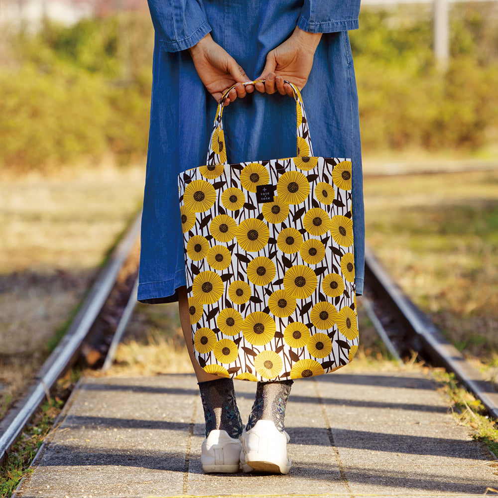 tote×tote トートバッグの総柄プリント