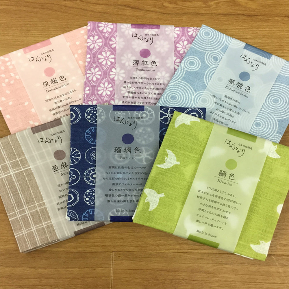 デザインに取り入れ和風の手拭い・ハンカチなど