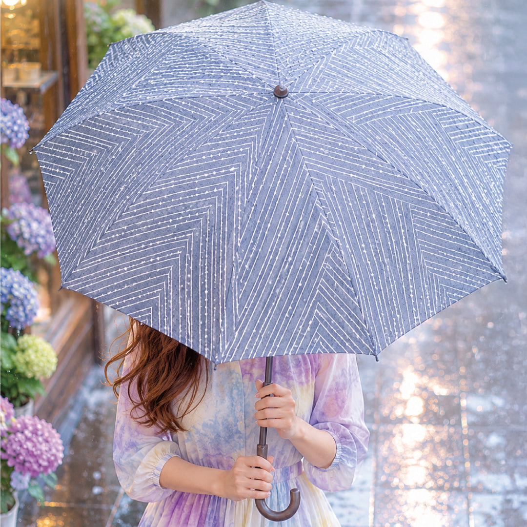 幾何学柄の雨傘とパターンデザイン（雨の日を彩るレイングッズ）